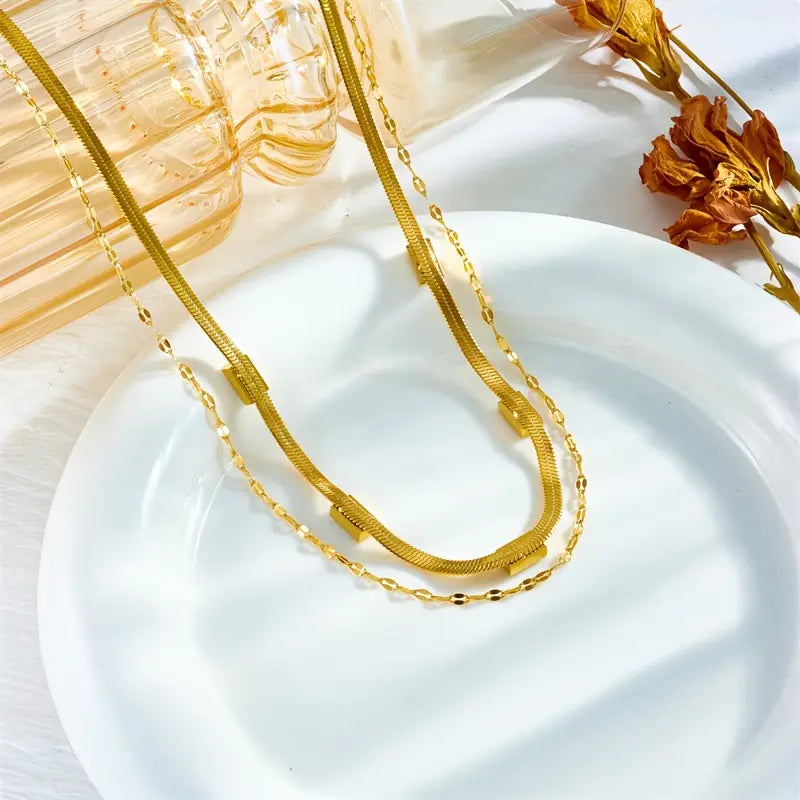 Naszyjnik Sorella Gem z dwóch warstw w retro złocie