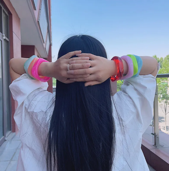 Kolorowa Kwadratowa Bransoletka z Akrylu