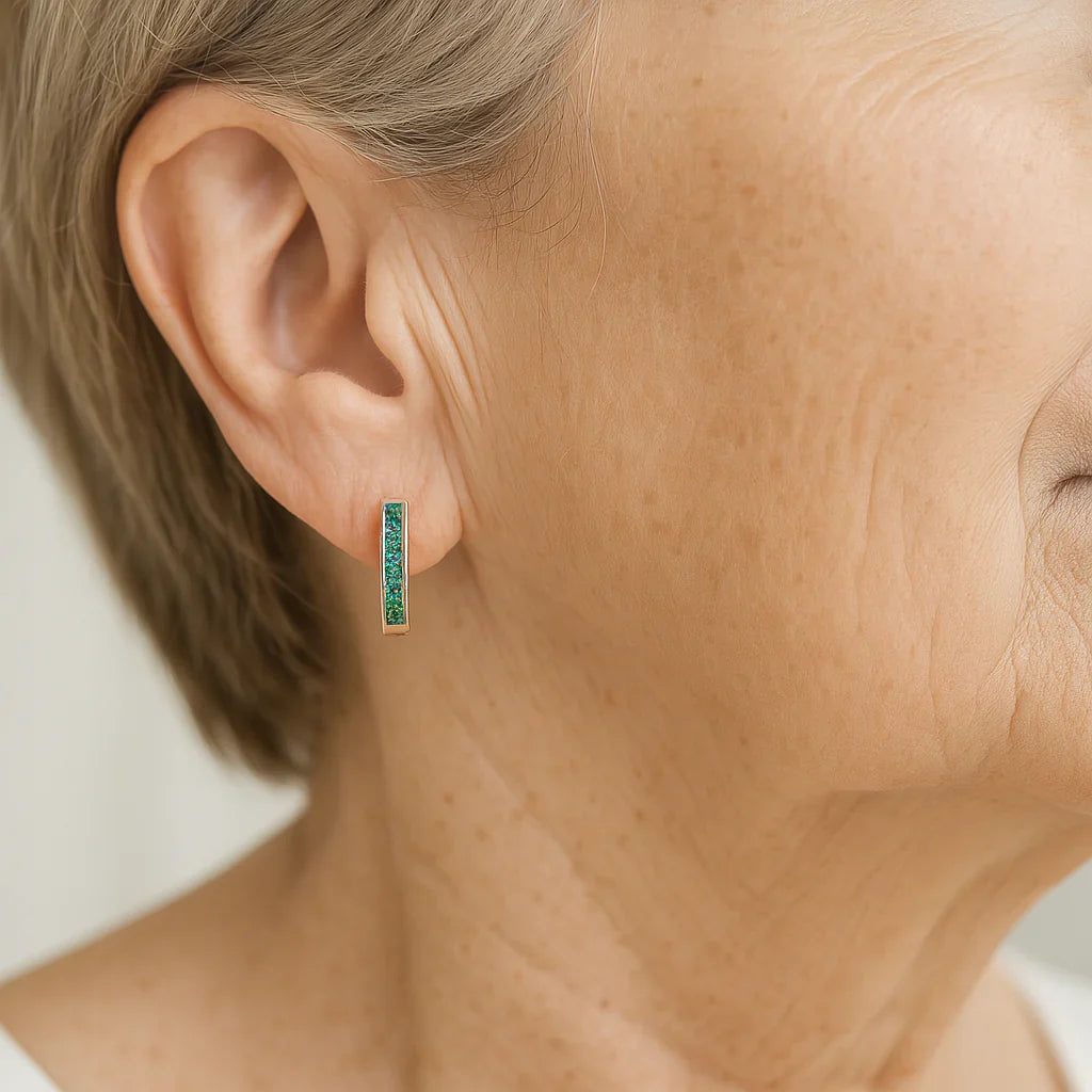 Kolczyki z Szmaragdem i Diamentem w Złocie