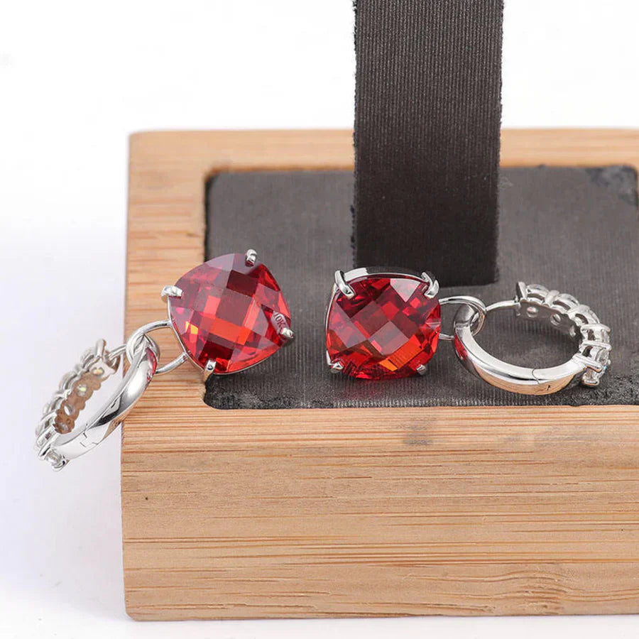 Kolczyki z Rubinem i Diamentem