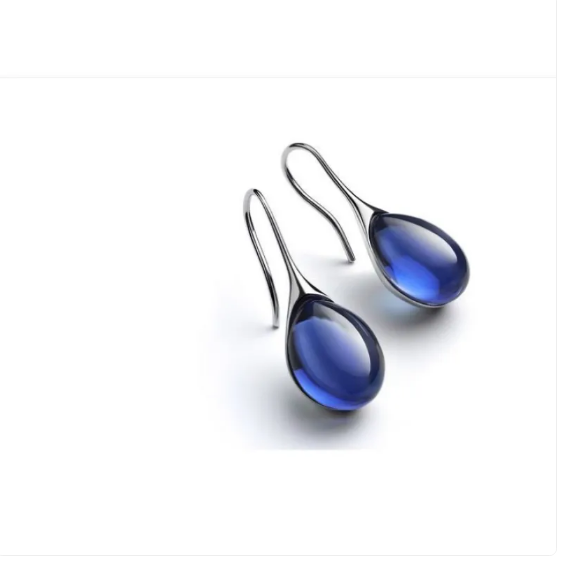 Kolczyki z Wtopioną Opalem