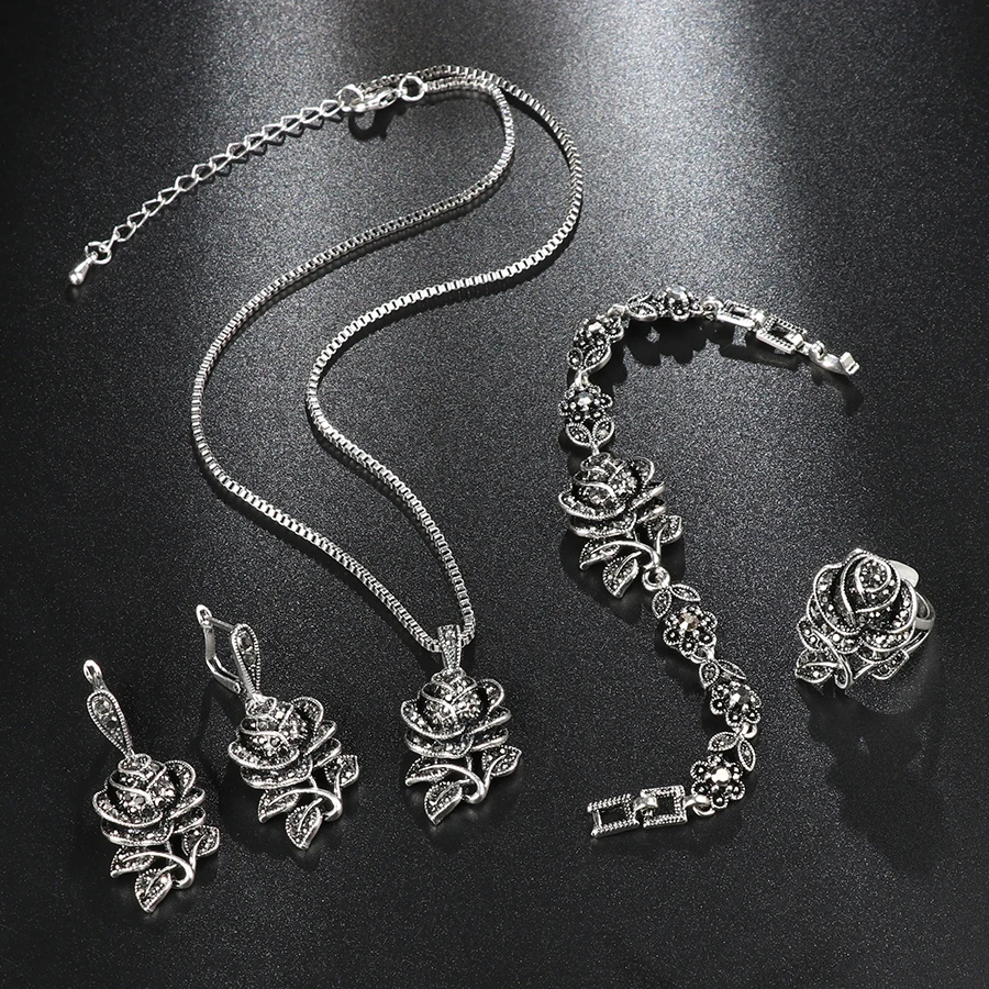 Elegancki Zestaw Srebrny z Cyrkoniami